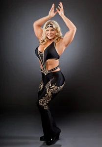 Glamazon in Black.jpg (197 KB)