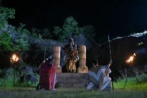 Giff 2.jpg (383 KB) Giff in the past.