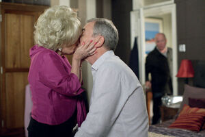 Phil sees Archie manipulating Peggy into forgiving him for betraying the family.