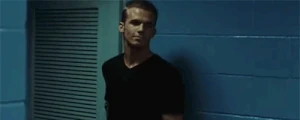 Ryan talking.gif (568 KB) Ryan Insulting Jake before assaulting him.