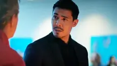 Static-assets-upload15194764321167968479.webp (19 KB) Wolf meeting Johnny and being confronted by him for taking the last two steaks at the Sekai Taikai sensei-sponsor event.