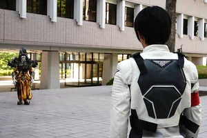 Daiji Igarashi attempts to make a deal with Giff.