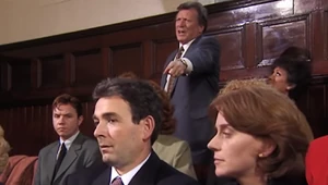 Jon Lindsay being publicly called out by Deirdre's lover Mike Baldwin for getting her imprisoned in court.