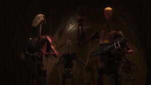 Five Battle Droids is on Geonosis (Rebels)