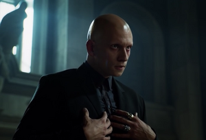 Zsasz introduces himself at the GCPD