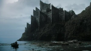 Dragonstone (day).jpg (108 KB) Dragonstone castle (HBO version).