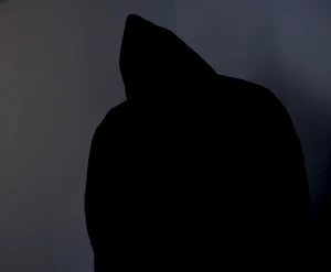 The Invader notices his old phone has disappeared