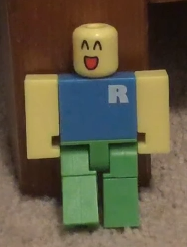 Custom lego noob minifigure : r/roblox