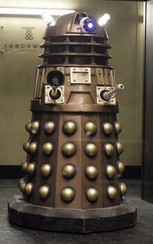 Dalek Thay