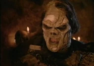 Graverobbers9025.jpg (68 kB)