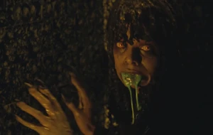 Rosemary transformándose en Dèmoni