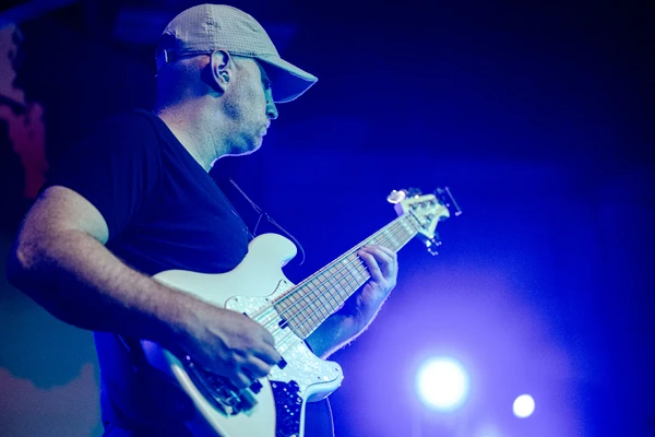 Jerrold playing bass for the crowd.