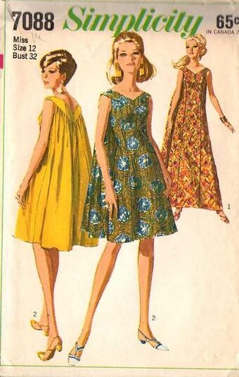 Vintage SoutiencollarCoat 80’s Vogue 7808 1970s Misses Pullover Tunic Dress Caftan Pattern