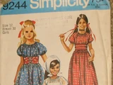 Simplicity 9244