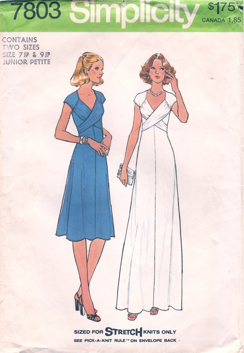 Short dress pattern - classic dress sewing pattern