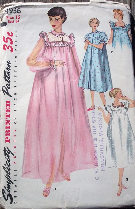 Misses' Nightgown in Two Lengths and Short Negligee ©1954