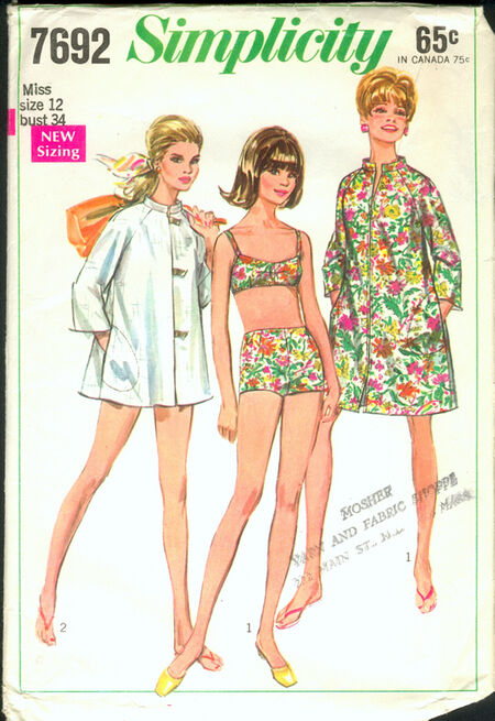 Simplicity 7692