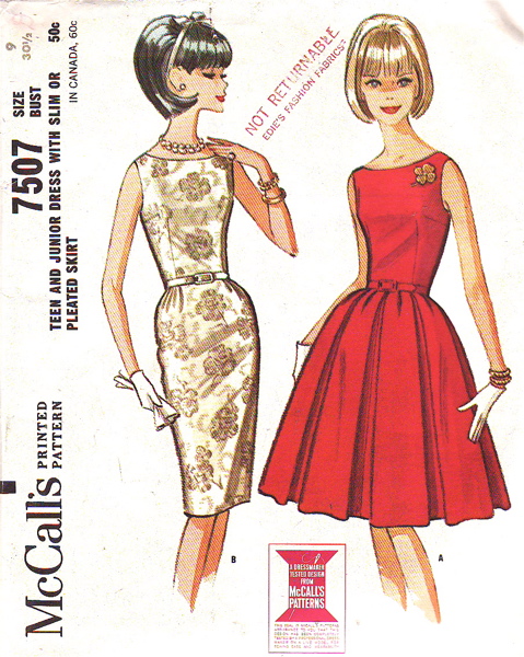 6 Girls Back Buttoned Pouch Bag Gathered Skirt Rounded Neckline Three-Gore 1960s Vintage Sleeveless Dress McCall's Pattern 6347
