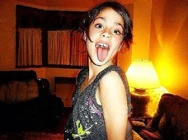 Young Tini weird pic.jpg (70 KB)