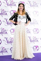 Il-look-da-red-carpet-di-martina-stoessel.jpg (58 KB)