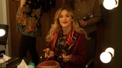 TiniBlonde1.jpg (24 KB)