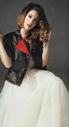 TiniPhotoshoot5.jpg (102 KB)