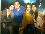 Tini and her family.jpg (8 KB)