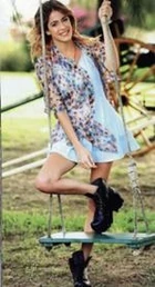 Martina Stoessel 2014 24.jpg (21 KB)