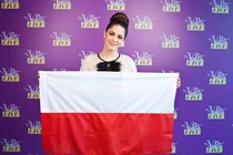 CBcb0cBUwAAek37.jpg (32 KB)