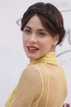 Martina-Stoessel--Tini-El-Gran-Cambio-De-Violetta-Premiere--26-662x993.jpg (121 KB)