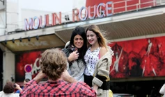 Tini and her mom.jpg (183 KB)