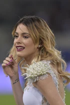 11-martina-stoessel-partita-per-la-pace-1.jpg (124 KB)