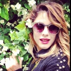 Tini and flowers.jpg (91 KB)
