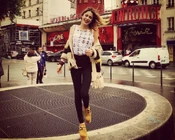 Martina-in-Paris.jpg (301 KB)