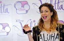 Martina-stoessel-protagonista-de-la-telenovela-infantil-y-juvenil-violetta- 595 388 1036331.jpg (42 KB)