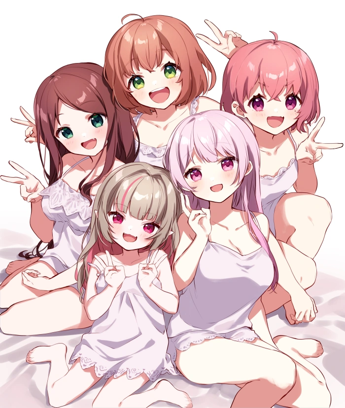 NIJISANJI Female Ex-Gamers by Yamabukiiro