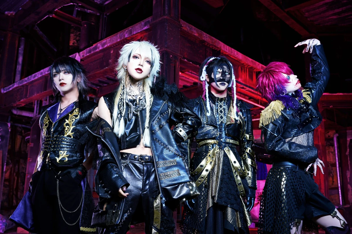 Kuroneko (黑猫) | Visual Kei Encyclopaedia | Fandom