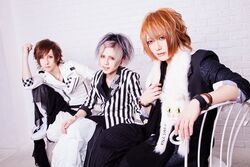 V系★This is RoNo☆Cro★typeA★CD＋DVD Minami V系☆This is RoNo☆Cro☆typeA☆CD＋DVD Minami RoNo☆Cro