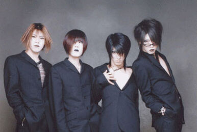 Best the LM.C 2006-2011 SINGLES | Visual Kei Encyclopaedia