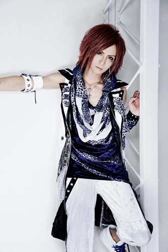 Tomoya | Visual Kei Encyclopaedia | Fandom