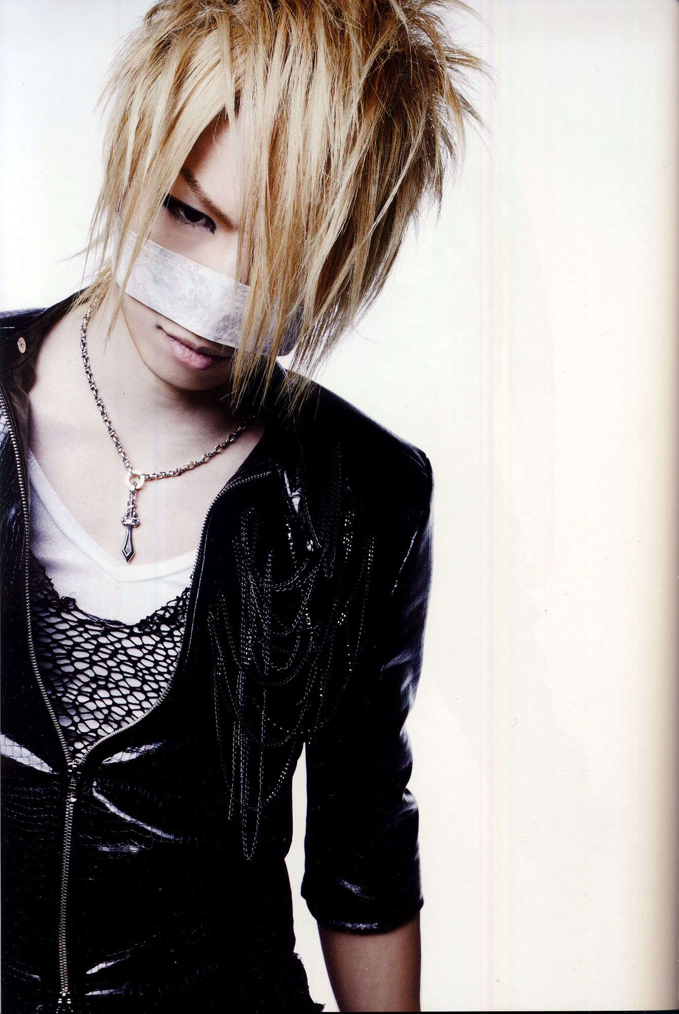 印象のデザイン the GazettE REITA 使用済ピック DIVISION ...