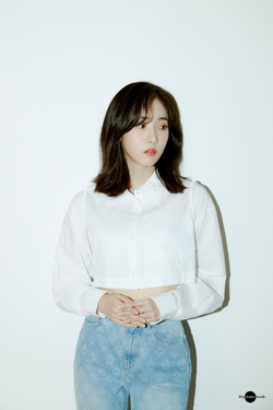 Amazon.co.jp: GFRIEND ヨチン VIVIZ ウナ トレカ fever season