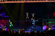 Rin, Len and Kodo performing "Rimokon".