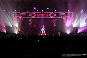 Miku performing "Koi Iro Byoutou".
