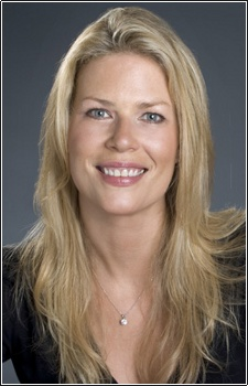 Mary Elizabeth McGlynn | Voice Actors from the world Wikia - Fandom