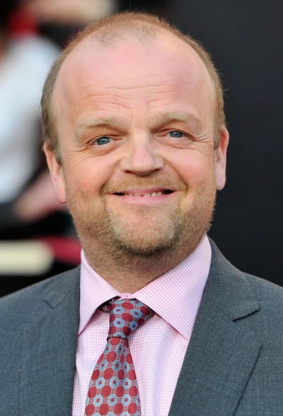 Toby Jones - Wikipedia