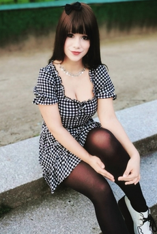 Julia Bautz
