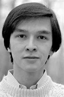 Bruce Edward Hall