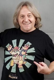 Kenny James2.jpg