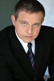Tom Gibis.jpg
